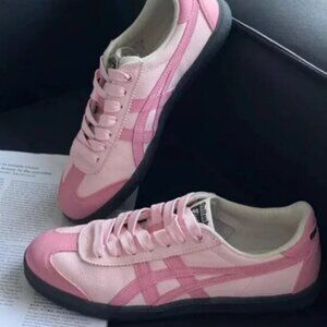 Onitsuka Tiger Women's Pink Trainers low-top sneakers for women